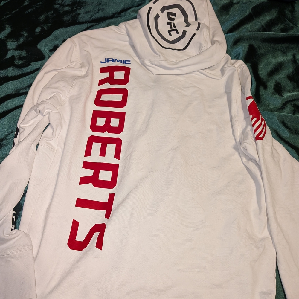 UFC White Hoodie with Red Roberts Name